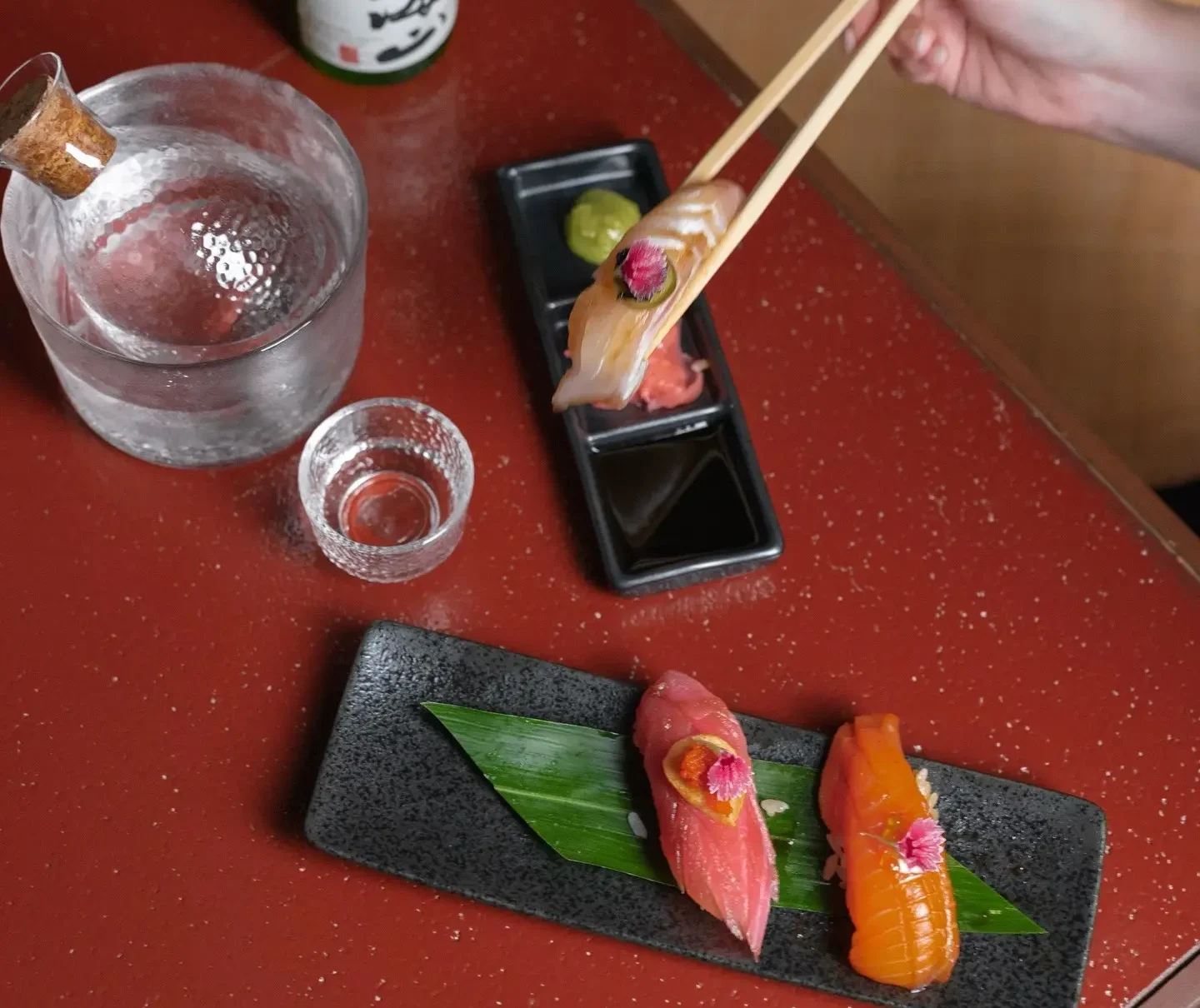 What are the Differences Between Sashimi and Sushi?