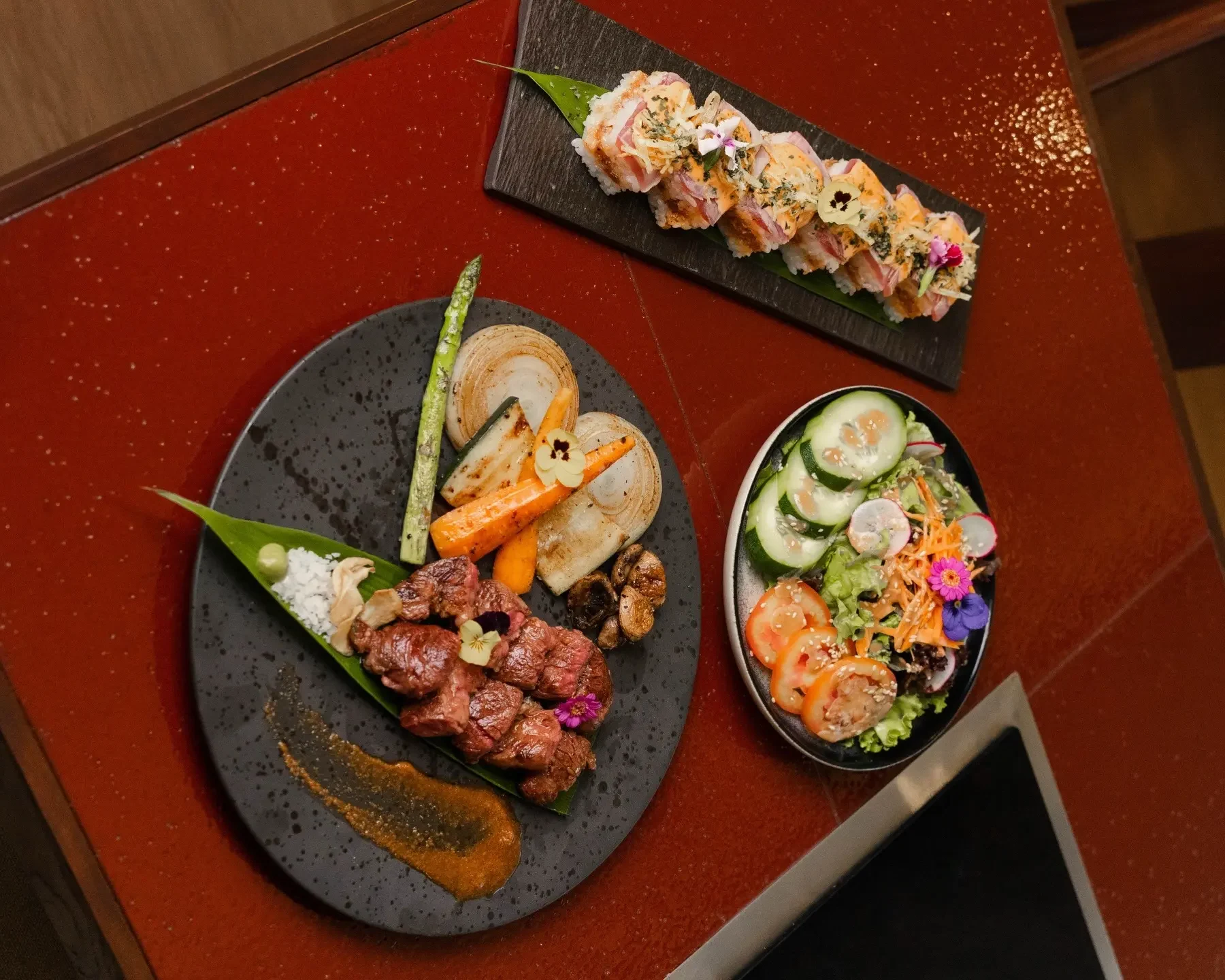 Cozy and luxury dining experience in Ubud with an elegant Japanese-inspired setting